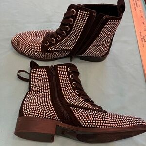 🖤🩶 EUC Sparkle glitter studded black silver boots